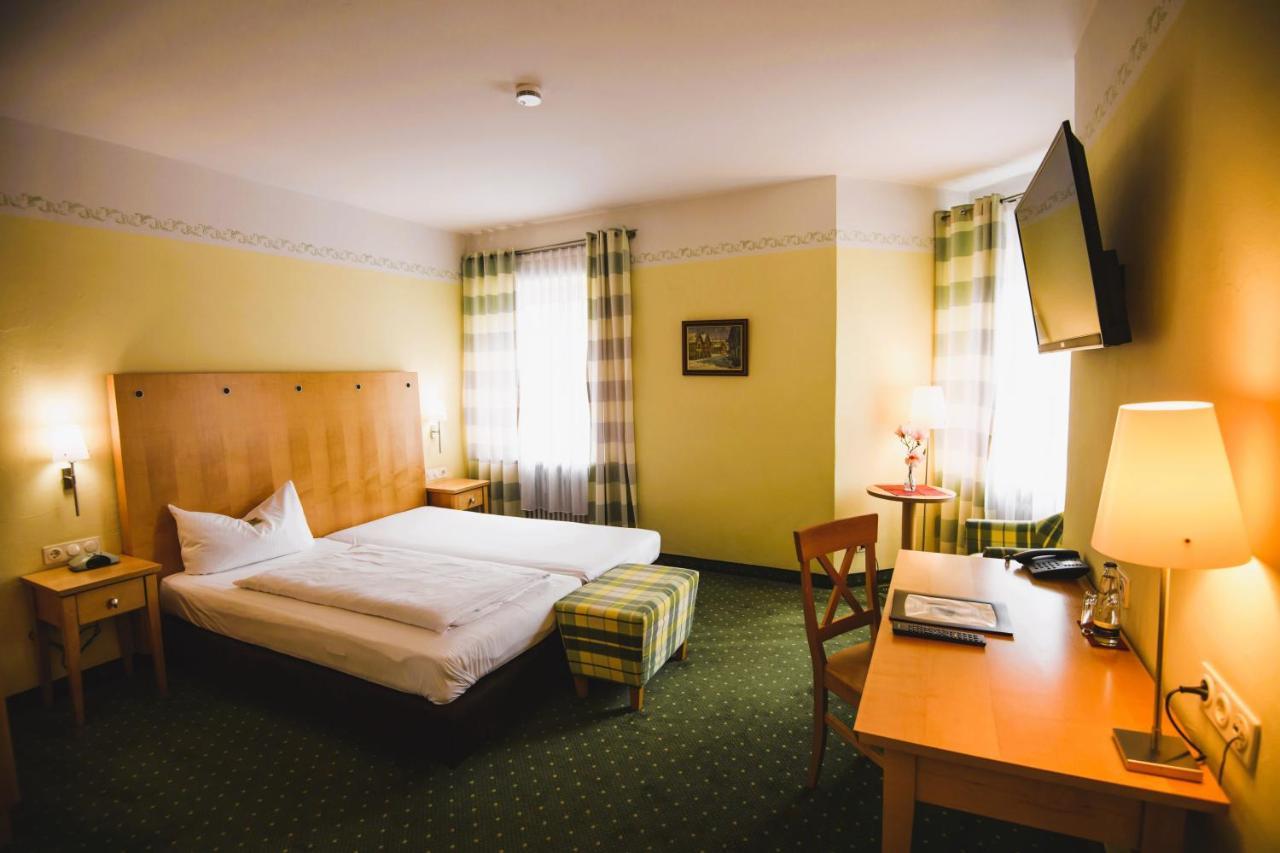 Hotel Rosenheimer Hof Traunstein Extérieur photo