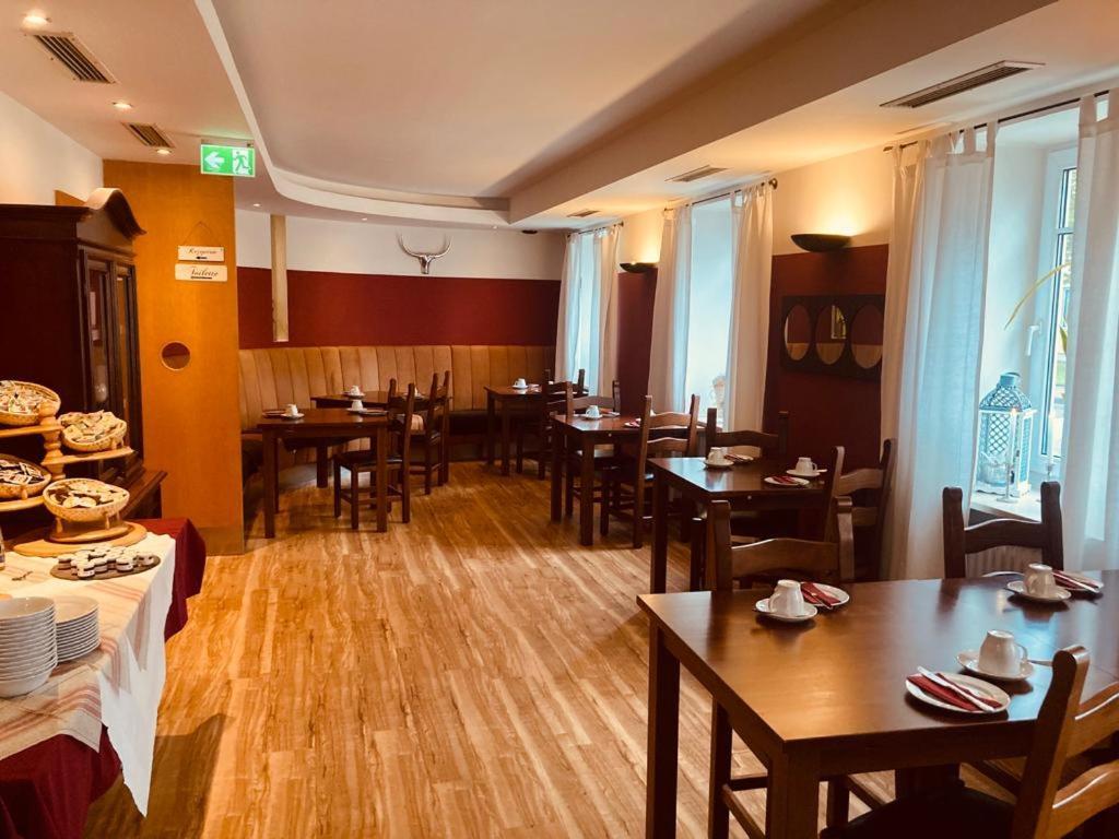 Hotel Rosenheimer Hof Traunstein Extérieur photo